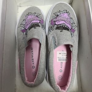 Airwalk slip on shoes
